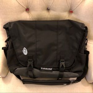 Timbuk2 travel laptop messenger bag